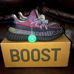 Adidas Yeezy Boost 350 v2 in Yecheil Reflective